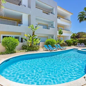 ncora-praia-do-porto-de-ms.hotelaalgarve.com/